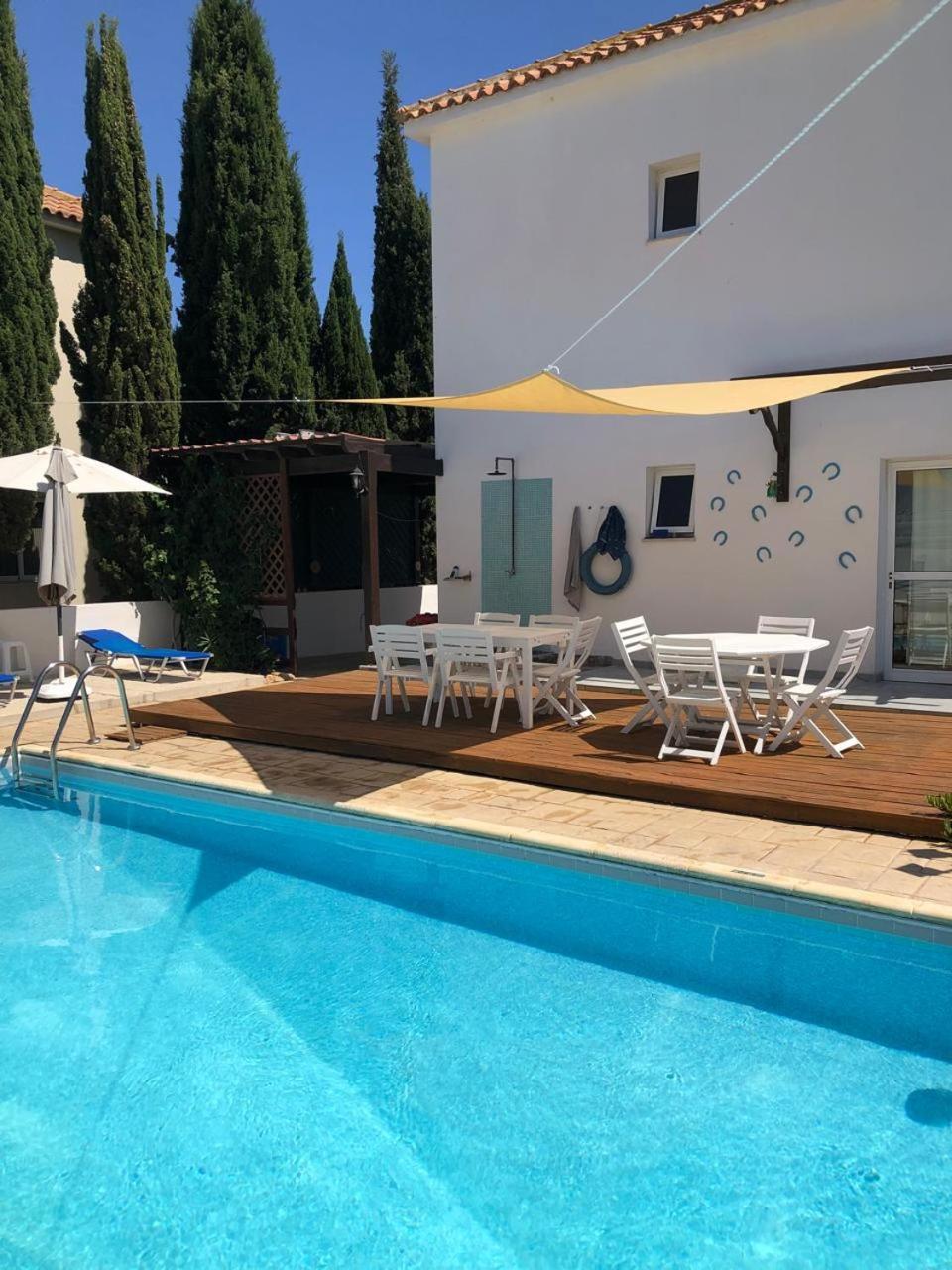 Villa Kiveli Ayia Napa Exteriör bild